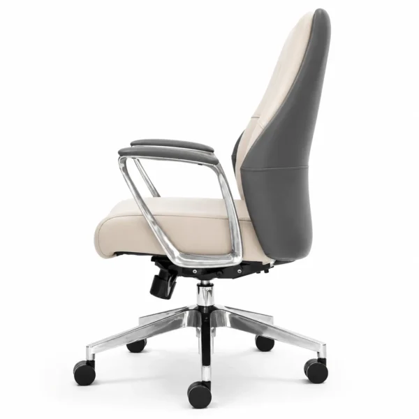 Glammy executive chair with strong chrome base and smooth wheels