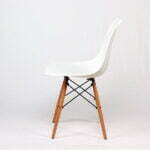 jelly cafeteria chair